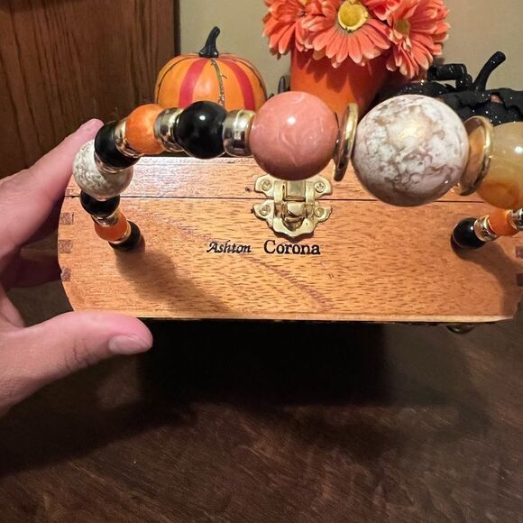 VINTAGE CIGAR BOX PURSE FALL COLORS - Picture 11 of 11